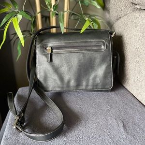 Liz Claiborne Crossbody Leather Bag